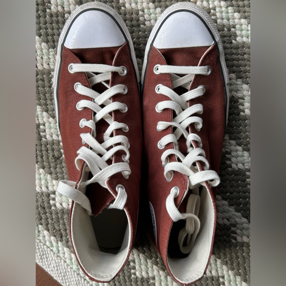 Converse High Top Sneakers - Brown - Men’s 10.5 / Women’s 12.5 - Like New! - Picture 3 of 6